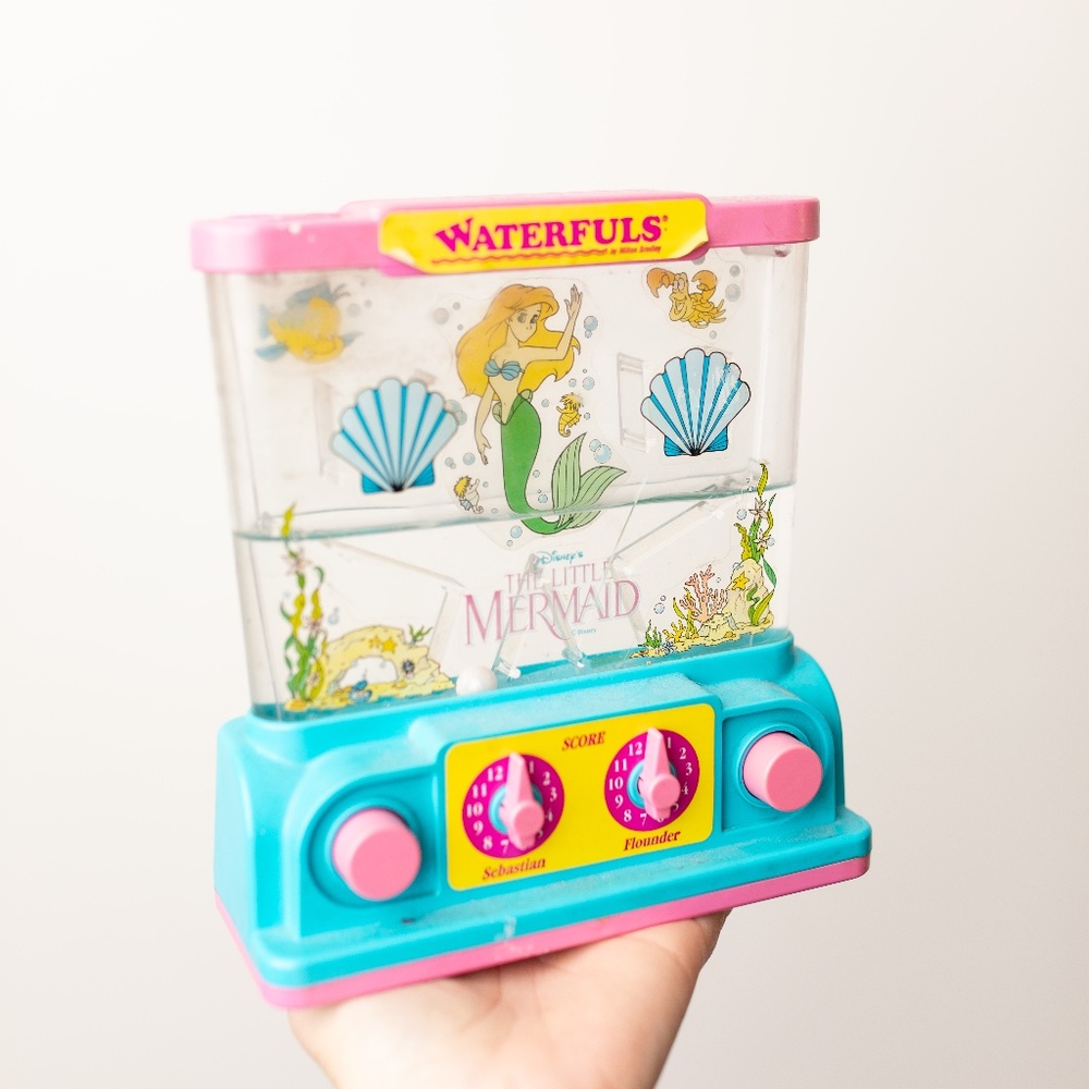 VINTAGE The Little Mermaid water game